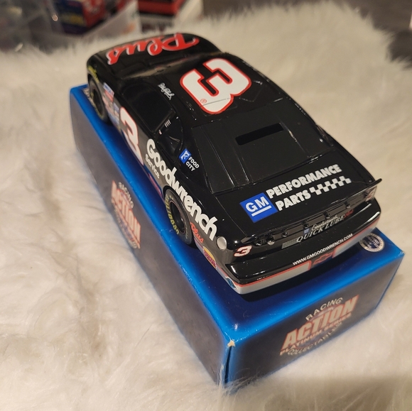 Nascar diecast - Picture 4 of 6